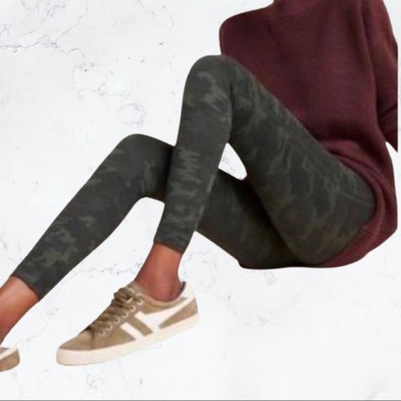 bagatelle Pants - Bagatelle Collection Camo Leggings